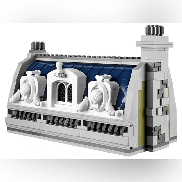 LEGO Parisian Restaurant Full Kit | Creator Series | Model 10243 | NEW IN BOX - Picture 13 of 16